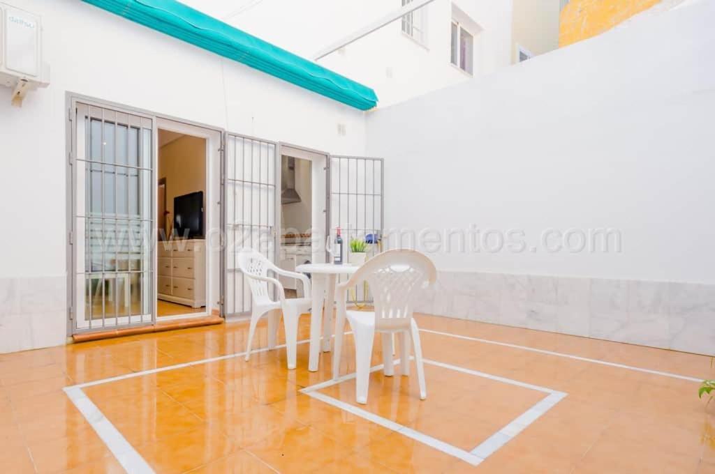 Apartamentos Ribera Del Puerto Эль-Пуэрто-де-Санта-Мария Экстерьер фото